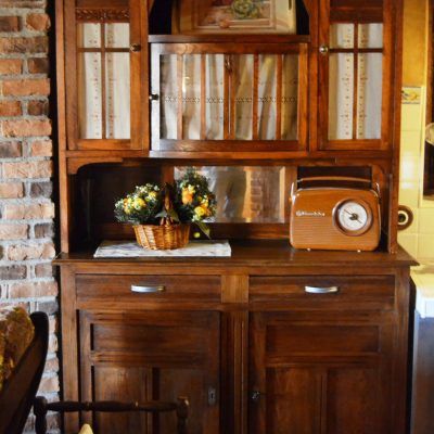 Muebles restaurados con todo detalle